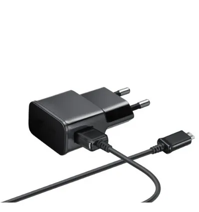 Ładowarką USB z wtyczką MICRO USB TYP B.